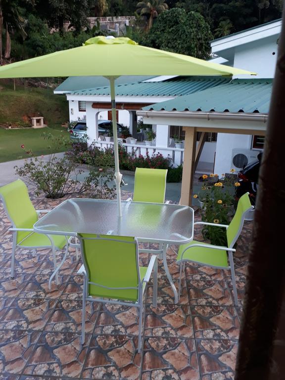 Loversnest Self Catering Anse aux Pins ภายนอก รูปภาพ